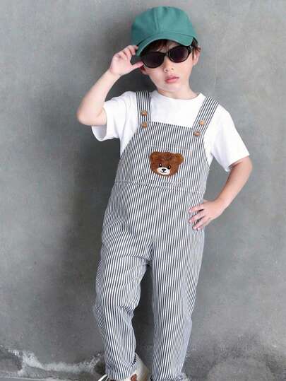 SHEIN Kids Boy Casual Comfortable Blue & White Striped Patch Jumpsuit Tracksuit Set, Y2K Style, Summer Shorts, Summer Outfits, Summer Clothes, Boys Outfit Kids Set, Suitable For Spring/Summer, Outdoor, Valentine's Day, Date, Travel, Vacation, Family Gathering, Back To School, Wedding, Evening Party, Sports, Birthday Party