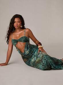 SHEIN BAE 女士深V领印花连衣裙，饰有串珠，适合海滩度假、休闲假日场合，性感假日连衣裙，绿色印花连衣裙 - 綠色 - 查看 7