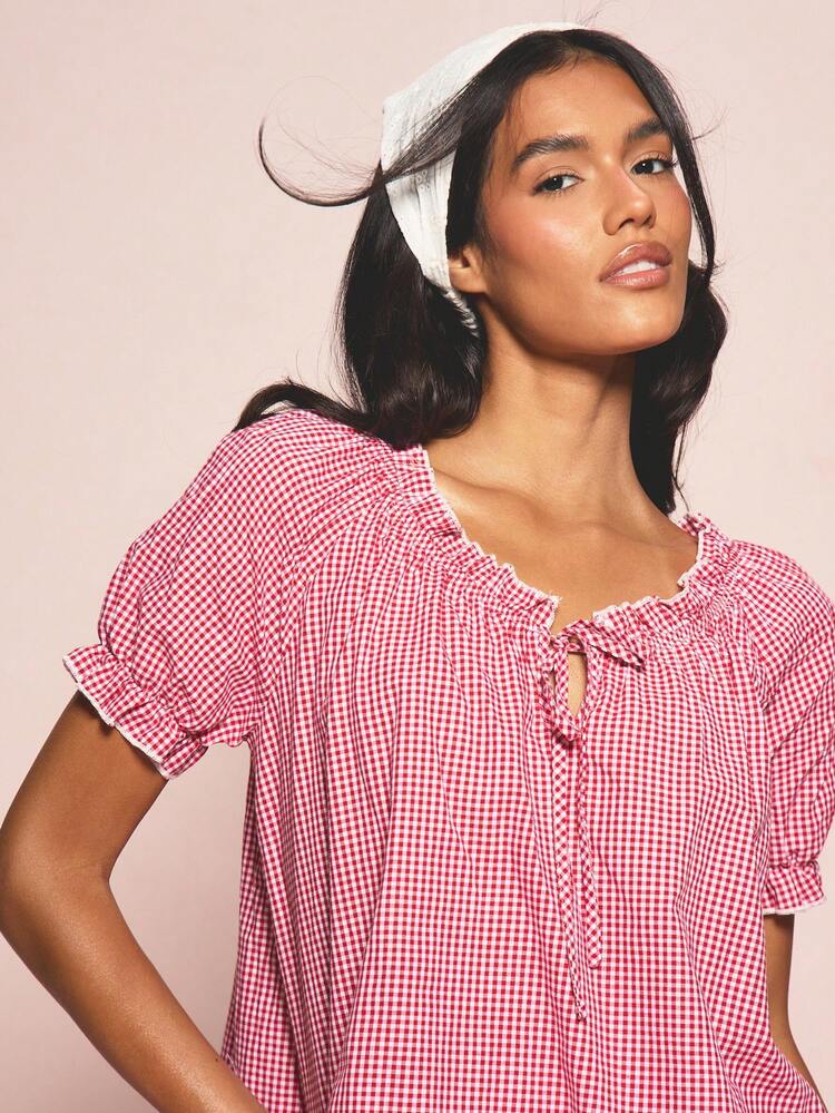 MISSGUIDED Women's Pink Gingham Check Short Sleeve Pajama Set With Ruffle Trim Button Front Top And Elastic Waist Shorts Loungewear