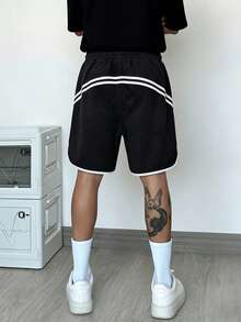 Manfinity Hypemode 男士时尚新款百搭休闲短裤 - 黑色 - 查看 2