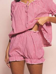 MISSGUIDED Bộ đồ ngủ nữ tay ngắn kẻ caro hồng gồm áo có bèo nhún cài cúc phía trước và quần đùi cạp chun. - Đỏ - Xem 5