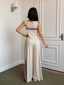 Dream Adore Bộ đồ ngủ nữ gồm áo không tay và quần kẻ sọc. - Màu be - Xem 2