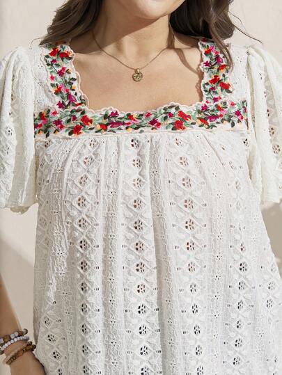 Comfylo 大码方领简约时尚T恤，适合夏季海滩/海滩度假/海滩必备/毕业典礼/下午茶派对/乡村/海滩度假/海滩装扮，波西米亚风上衣，镂空上衣，镂空衬衫，复古上衣，女士音乐节T恤，夏季上衣，蕾丝上衣，方领上衣，夏季衬衫，蕾丝上衣，钩针上衣，农家衬衫，方领衬衫，农家上衣，波西米亚风上衣，夏季女士上衣，法式衬衫，夏季上衣