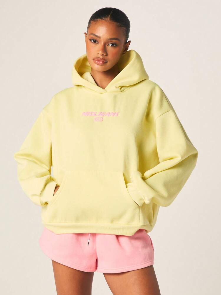 MISSGUIDED Felpa oversize con cappuccio da donna Miss Jeans, con stampa di testo rosa, pullover casual con maniche lunghe, adatta per l'autunno e l'inverno, stile streetwear