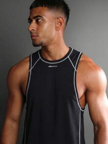 男士运动背心 无袖圆领针织面料 夏季健身训练运动服 常规版型 健身房肌肉背心 - 黑色 - 查看 3