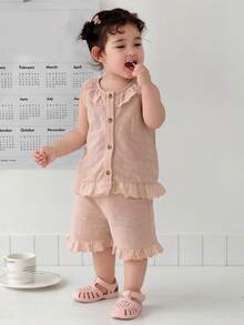 DAZY Bộ đồ 2 món kiểu Hàn Quốc viền bèo cho bé gái, áo không tay và quần short, thích hợp cho mùa hè. - Màu be - Xem 7