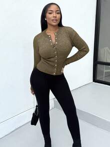 Alexandranx 短款修身前扣纯色长袖简约休闲针织开衫、毛衣、短款女式毛衣、女式毛衣、针织毛衣、冬季女装、秋季女装、FW24 - 軍綠色 - 查看 3