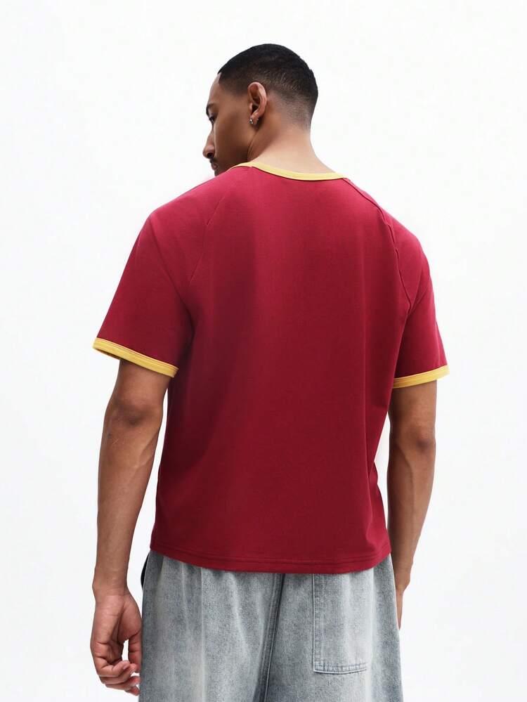 T-shirt slim fit à col rond avec numéro sept