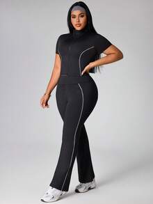 SHEIN Dewbera Women's Plus Size Black Summer Athletic 2pcs Workout Set,Contrast Color Zipper Striped Cropped Short Sleeve Top & Flared Pants Midsize Gym Outfit - Black - View 7