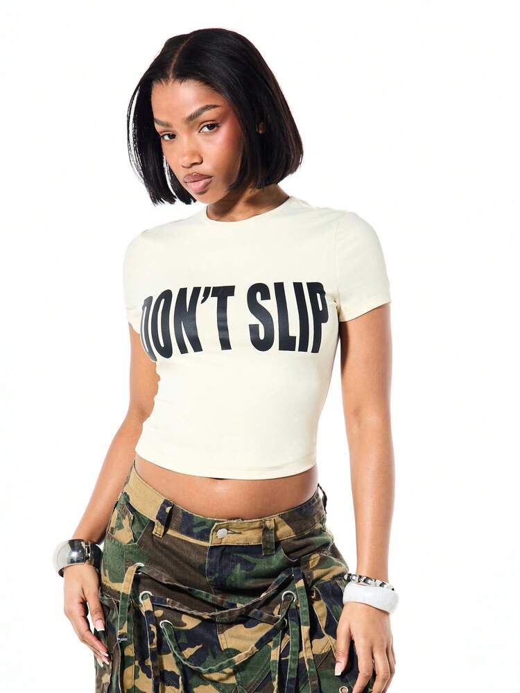 SUMWON WOMEN DON'T SLIP Text Crew Neck Tee
