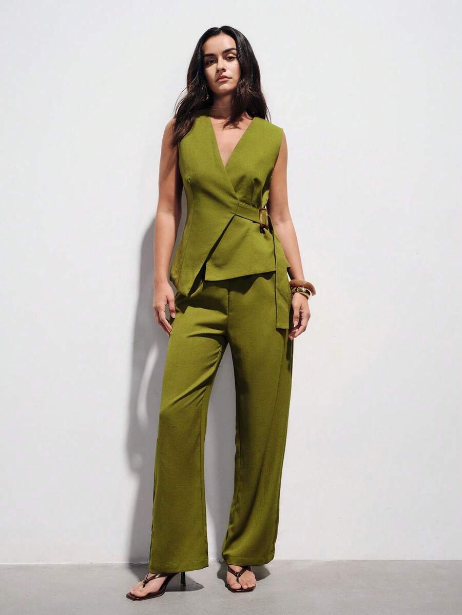 Aveloria Modichic 新款法式欧式V领不对称下摆装饰纽扣背心，高腰休闲直筒裤，百搭女士套装 - 綠色 - 查看 1