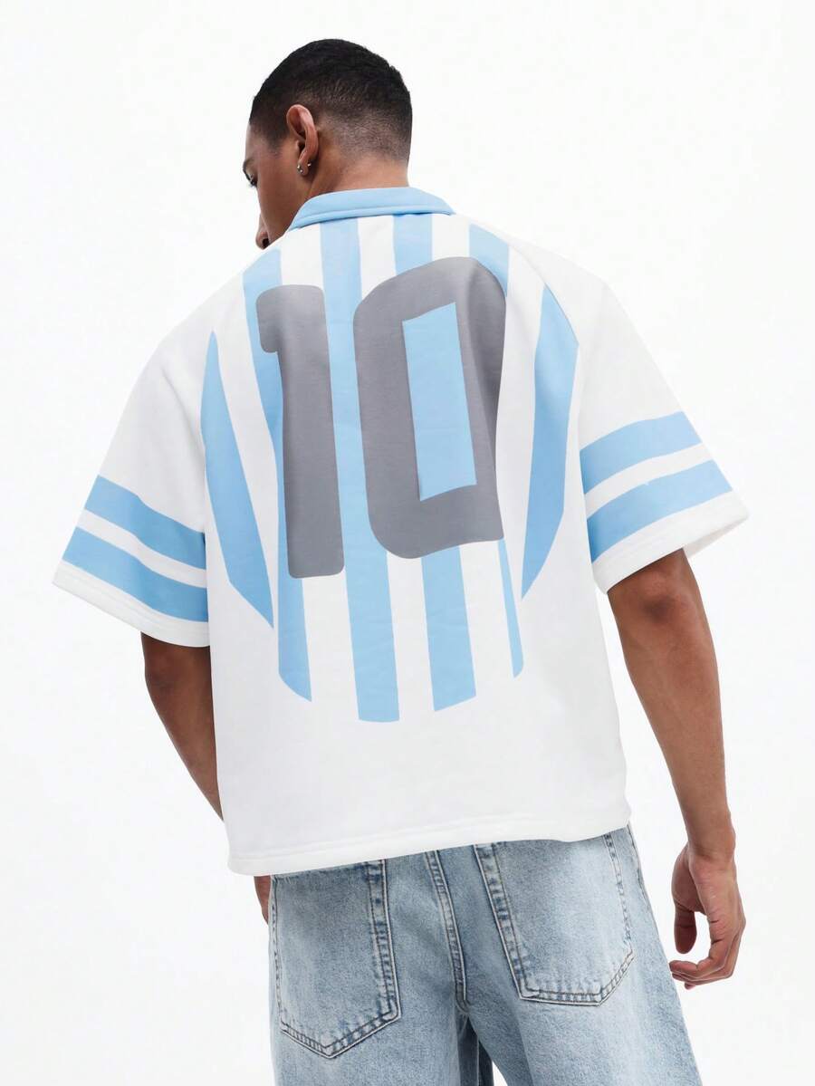 SUMWON 男士休闲宽松落肩 Polo 衫，浅蓝色条纹和数字 10 印花，短袖，夏季日常穿着 - 藍白色 - 查看 1