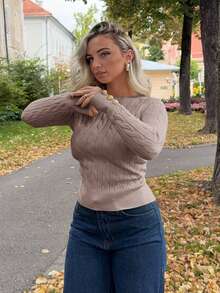 Jeta Ari 女式简约优雅休闲学院风百搭圆领粗针织修身毛衣 - 杏色 - 查看 4