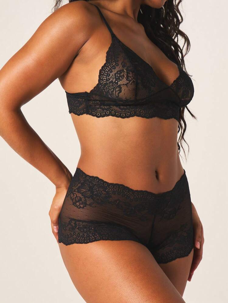 MISSGUIDED Women's Black Lace Mesh See Through Bralette And Shorts Pajama Set With Floral Pattern For Intimate Sleepwear Loungewear