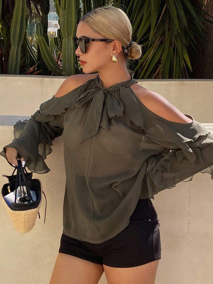 Women's Sexy Vacation Style Solid Color Twist Collar Cutout Shoulder Floral Lace Sheer Blouse, Spring/Summer