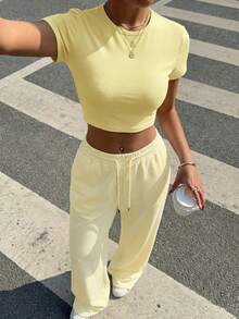 SHEIN EZwear Women's Cream Crew Neck Short Sleeve Top And Pants 2 Pieces Set, Minimalist Style - Yellow - View 3