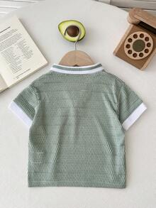 SHEIN 1 Stück Baby Jungen/Mädchen süßes, lässiges, interessantes strukturiertes gestreiftes Poloshirt, geeignet für Frühling/Sommer, Zuhause, Ausgehen, Reisen - Grün - Übersicht 3