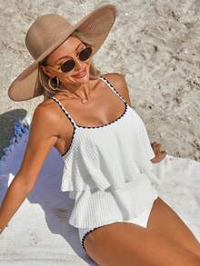 Swim Lushoire 白色纹理面料泳衣上衣，双层荷叶边设计，搭配黑色花卉滚边泳裤，成熟沙滩/泳池风格女士两件套泳衣 - 白色 - 查看 1