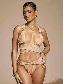 Hauture 女士性感露背交叉系带印花金属装饰比基尼上衣，适合海滩度假 - 彩色 - 查看 3