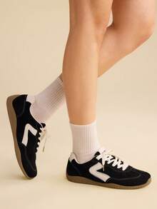 CUCCOO EASI Zapatillas deportivas casuales cómodas y de suela plana para mujer - Negro - Ver 8