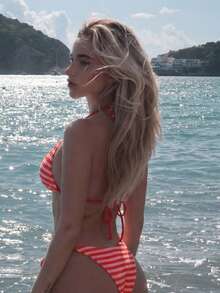 Turnttoni Women Striped Beach Swimsuit Set For Vacation For Summer - Red - View 2