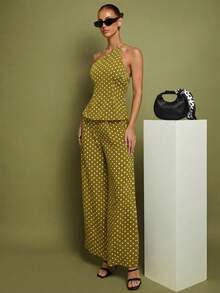 COSMINA Bộ đồ 2 món dành cho nữ: Áo không tay cổ lệch in chấm bi và quần dài. - Màu Mù tạt vàng - Xem 3