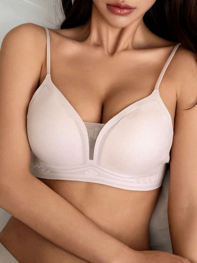 Solid Color Textured Fabric Adjustable Seamless Lightly Padded Bra For Women
