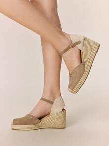 Styleloop Women's Fashionable Versatile Buckle Design Thick Sole Wedge Sandals For Daily Wear Holiday Travel Essential Boho Cowgirl Outfit - Khaki - View 3