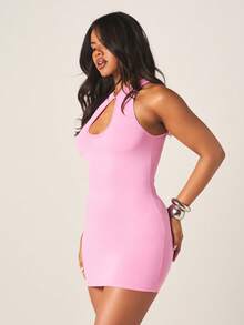 MISSGUIDED 粉色露背吊带镂空紧身迷你连衣裙，适合派对、鸡尾酒会、晚宴等场合，无袖修身款，适合夜店穿着。 - 粉色 - 查看 4