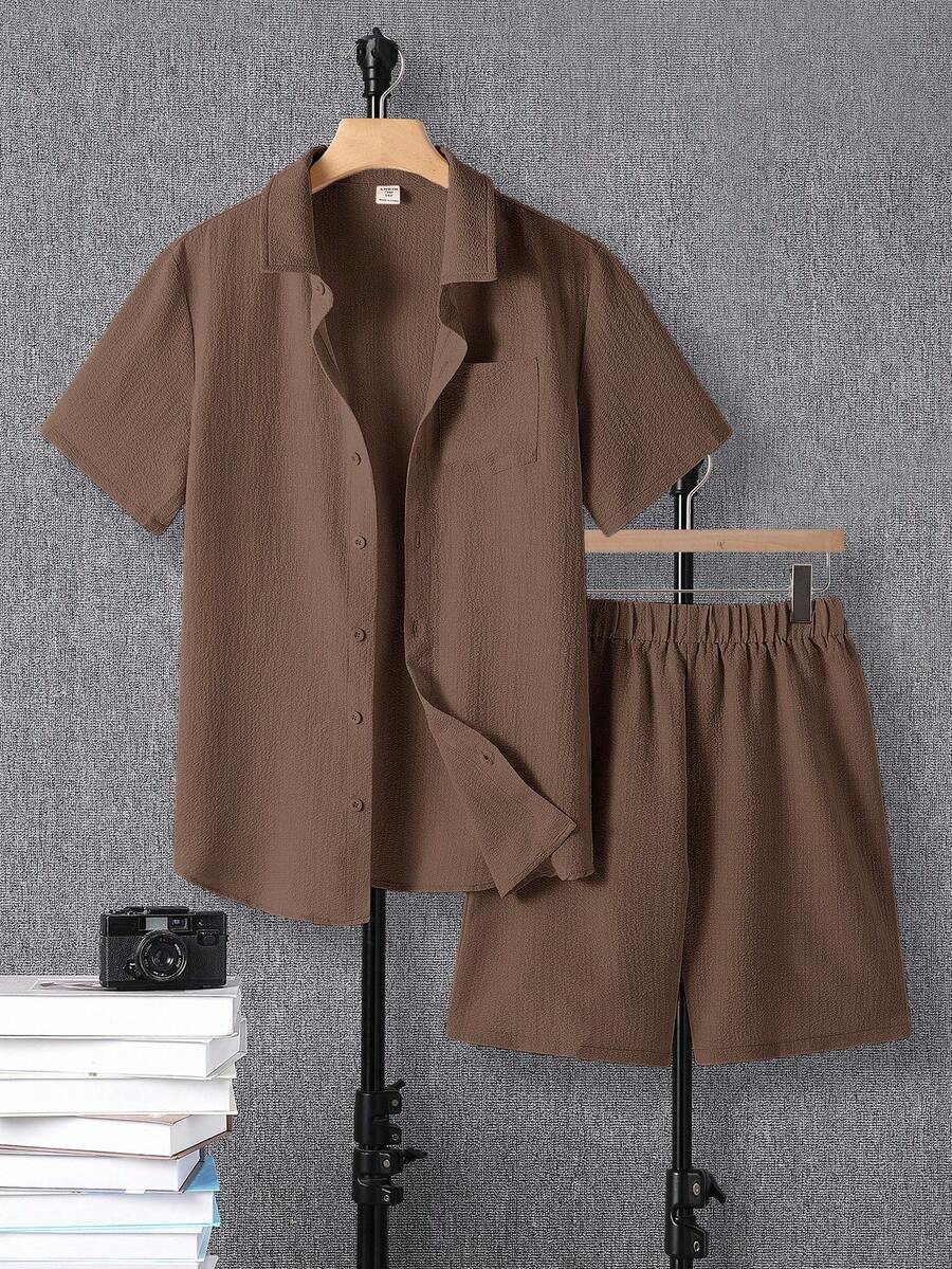 SHEIN Setelan 2 Potong untuk Remaja Laki-laki: Kemeja Lengan Pendek dan Celana Pendek Rajut Bertekstur Kasual dan Nyaman, Pakaian Musim Semi - Coklat - View 1