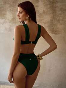 MOTF PREMIUM METAL DECOR HOLLOW-OUT ELEGANT ROMANTIC WOMEN BEACH VACATION BIKINI SET - Dark Green - View 2