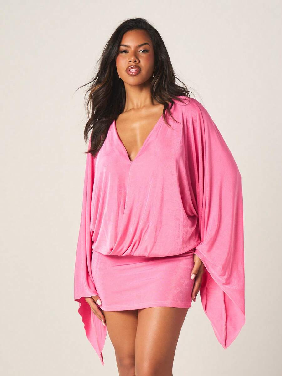 MISSGUIDED Vestido mini de estilo chifón con escote en V profundo, frente cruzado, mangas abultadas y drapeado para fiesta y cóctel, en color rosa - Rosa Fucsia - Ver 1