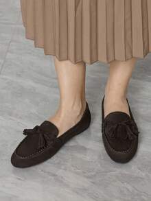 Sleekvia Giày lười nữ mũi tròn đế bằng da lộn màu đen thêu tua rua, giày slip-on thời trang thường ngày, đi làm và đi chơi, thích hợp cho dịp Giáng sinh. - màu nâu - Xem 4