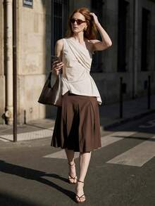 Ciel Poise 不对称条纹不对称领口无袖衬衫，欧式风格，解构设计，休闲工作两相宜的百搭女式上衣 - 彩色 - 查看 2