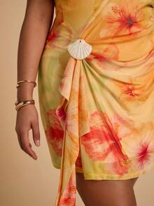 SHEIN BAE 大码女式V领黄色碎花迷你裙，贝壳装饰，度假海滩风 - 黃色 - 查看 7