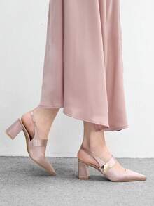 CUCCOO BIZCHIC Naked Pink Sardine Cloth Simple Square Buckle Fashionable And Comfortable Commuting Holiday Pointed Toe High Heel Thick Heel Shoes Spring Shoes - Naked pink - View 4