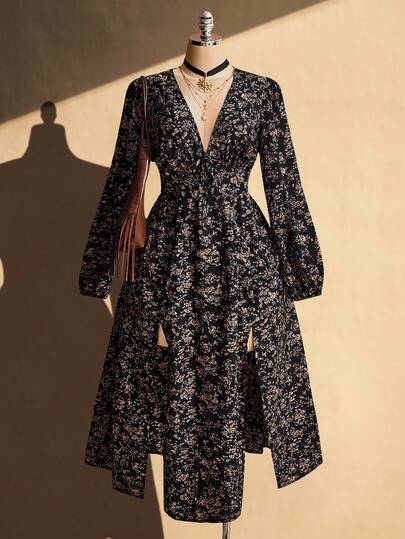 SHEIN ICON Vestido de manga larga con cuello en V profundo y estampado floral diminuto para mujer de talla grande
