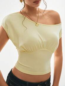 Poéselle 杏色不对称肩部短款夏季上衣，修身百搭 - 米色 - 查看 6