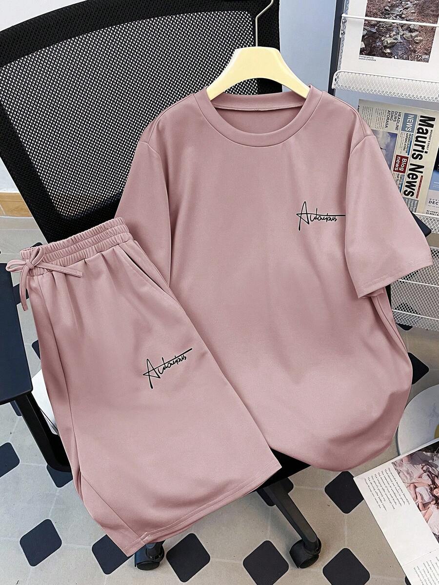 SHEIN 2件組青少年男孩休閒百搭舒適字母印花短袖T恤與短褲,都市休閒風,青少年男孩 - 粉色 - 查看 1