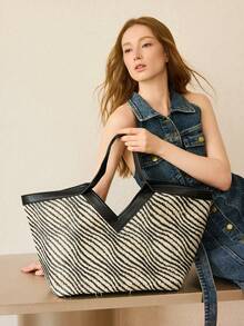 MOTF PREMIUM WOMEN'S FASHION RESORT ZEBRA STRAW TOTE BAG, SUITABLE FOR COMMUTING, VACATION AND TRAVEL - Black - View 6