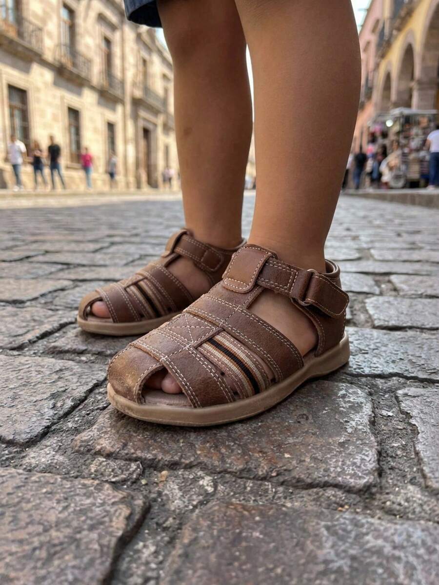 Sandalias para Niño Tipo Casual en Color Café con Diseño Abierto, Correa Ajustable y Suela Cómoda Antideslizante - Camel - Ver 1