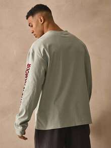 Musero 圆领长袖印花T恤，正面和袖子印花，秋冬必备街头风单品 - 綠色 - 查看 4