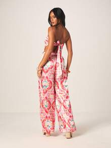 MISSGUIDED Bộ đồ hai mảnh không dây đeo vai, họa tiết hình học, gồm quần ống rộng bằng satin và áo quây. - Nhiều màu - Xem 3