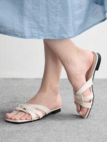 CUCCOO BIZCHIC Beach Daily Outer Wear Square Toe Slippers Women's Spring And Summer New Fashion Simple And Versatile Slip-On Shoes Holiday Comfortable Soft-Soled Sandals - Off-white - View 4