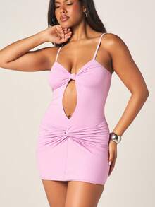 MISSGUIDED Đầm ngắn màu hồng lấp lánh dành cho nữ, kiểu dáng xếp ly, thắt nút, khoét eo, đính đá lấp lánh, chất liệu co giãn, thích hợp cho tiệc tùng, cocktail và các buổi tối. - Bụi hồng - Xem 4