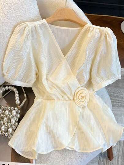 GlowEve 女士优雅纯色花瓣袖衬衫，饰有3D立体花卉图案，夏季款