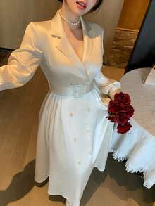 Livesso 优雅白色缎面高领中长连衣裙，适合毕业典礼、婚礼和派对等场合。 - 白色 - 查看 4