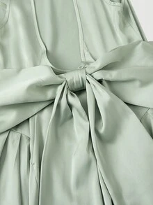 SHEIN MOD Đầm nữ thanh lịch màu trơn, hở lưng, không tay, đính nơ, dài ngang gối, thích hợp cho mùa hè. - màu xanh lá - Xem 9