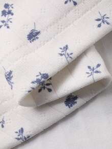 Dazy Plus Loose Ditsy Floral Short Sleeve Knee-Length Nightgown, Spring/Summer Sleepwear - White - View 3
