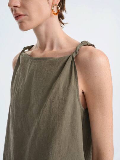 Aalyst Women's Spring/Summer New Casual French Style Retro Vintage All-Match Versatile Minimalist Everyday/Commute Sleeveless Top With Elegant Twist Ruched Design, Retro Military Green